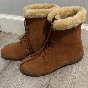 Women shoes size 6